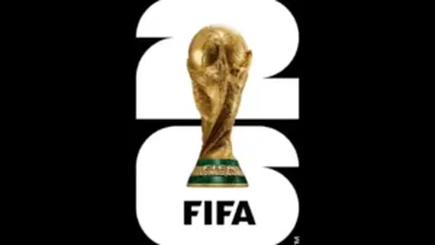 深圳队首战2-0成都蓉城，阿奇姆彭独中两元，戴伟浚助威献妙传